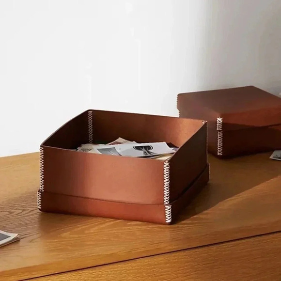Amber Lewis Other - NWT Amber Lewis for Anthropologie Small Stitched Leather Nesting Box